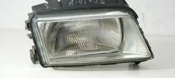 Audi A4 S4 B5 8D Headlight/headlamp