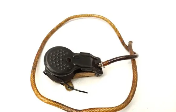 Mercedes-Benz 250 280 C CE W114 Accelerator pedal position sensor 