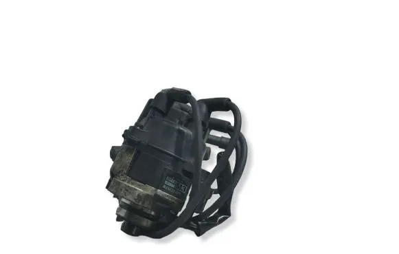Mazda 323 F Spark distributor T2T60371 BP1A A7071