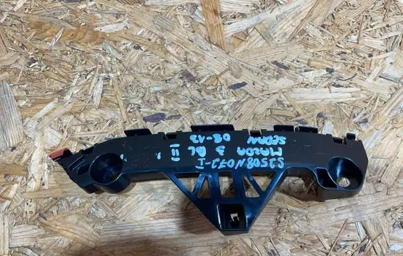 Mazda 3 II Front bumper mounting bracket BBM4500T1 S2508N072-I