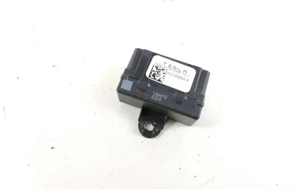 Tesla Model S Seat heating relay AG126954A 6204 14W415
