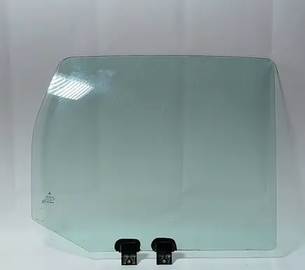 Mitsubishi Colt Rear door window glass 43R00048 DOT24AS2M68