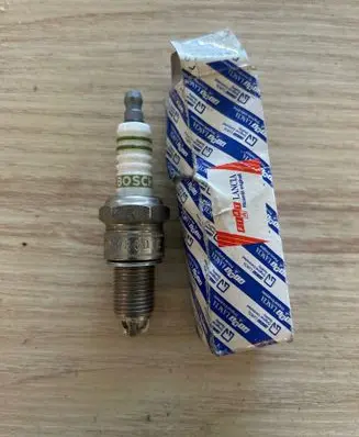 Fiat Coupe Spark plug 7686643