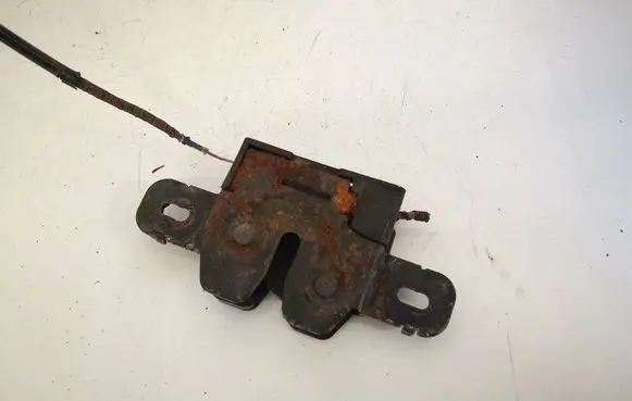 Volvo V70 Engine bonnet/hood lock/catch 30649448