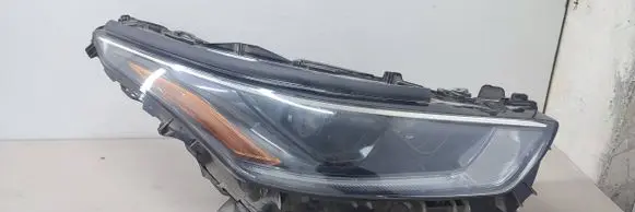 Toyota Highlander XU70 Headlight/headlamp 100008A0HW