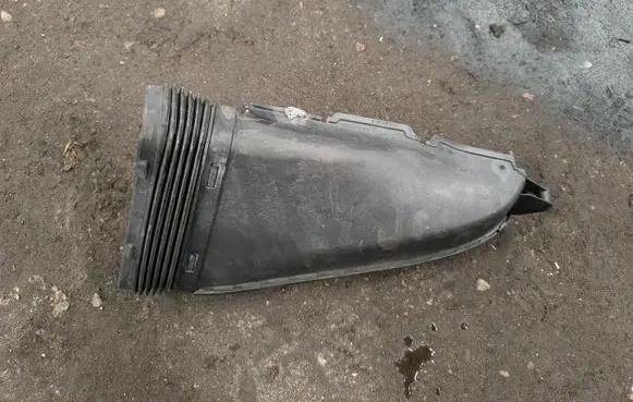 Audi A6 S6 C7 4G Air intake duct part 4G0129624D