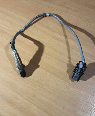 Volkswagen Tiguan Lambda probe sensor 03L906262Q