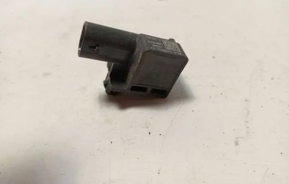 Land Rover Discovery 5 Airbag deployment crash/impact sensor JPLA14B006DA LR101226 JPLA-14B006-DA