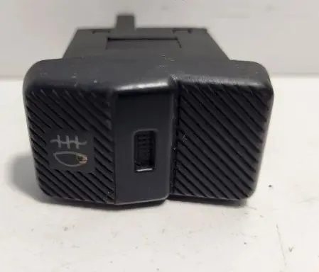 Fog light switch