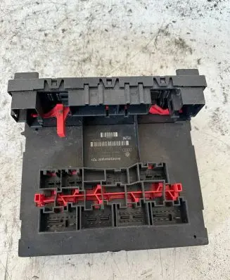 Volkswagen PASSAT B7 Comfort/convenience module 1k0937049n