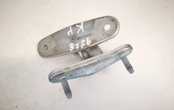 Mercedes-Benz C AMG W204 Front door upper hinge