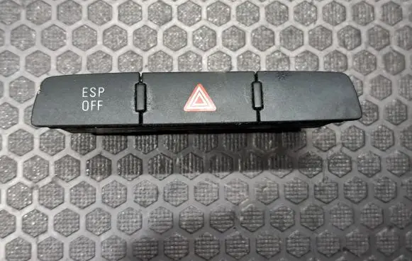 Audi Q7 4L Hazard light switch 4L1927137