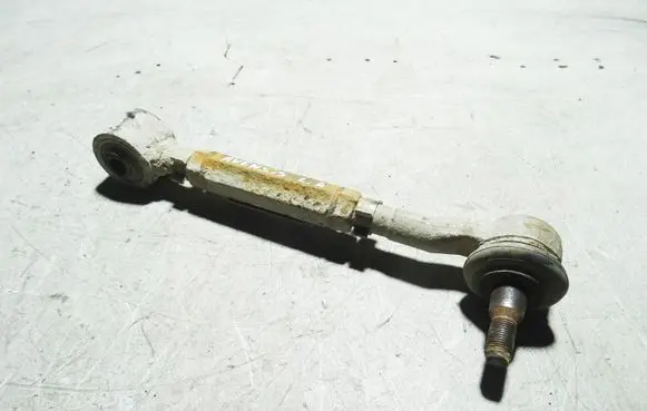 Toyota Avensis T270 Rear control arm