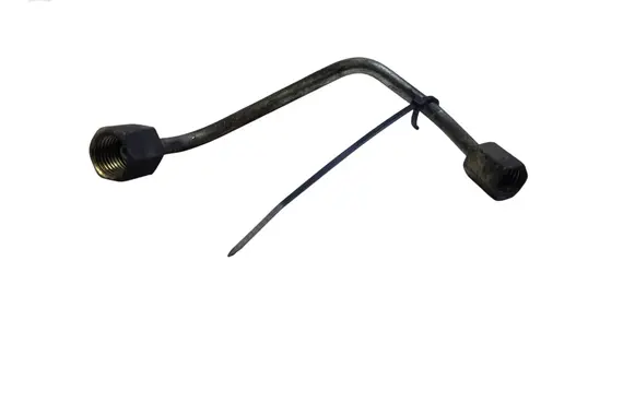 Hyundai Santa Fe Fuel injector supply line/pipe 
