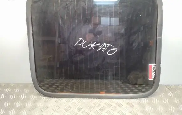 Fiat Ducato Loading door trunk window/glass 