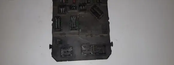 Peugeot 206 Comfort/convenience module 9646777380 E0200