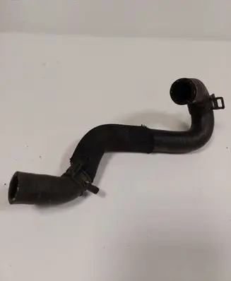 Mercedes-Benz CLA C117 X117 W117 Engine coolant pipe/hose A2702031782