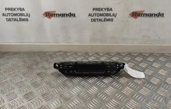 Toyota Prius (XW50) Climate control unit 5590047220