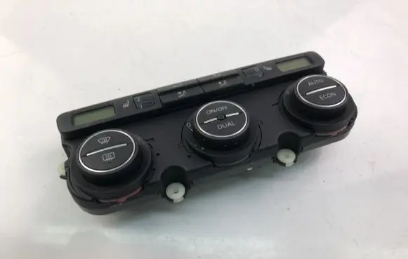 Volkswagen Fox Interior fan control switch 6Q0819045T