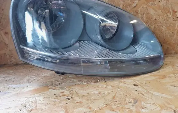 Volkswagen Golf V Headlight/headlamp 01020000