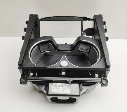 Mercedes-Benz GLE W167 Cup holder A1678101804