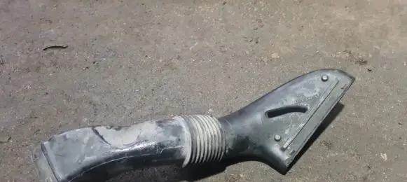 Volvo XC70 Air intake duct part 8638624