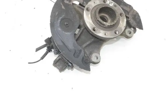 Peugeot Partner Front wheel hub