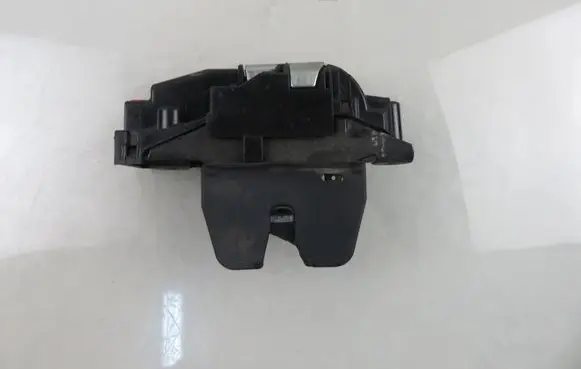 Citroen Berlingo Tailgate/trunk/boot lock/catch/latch 9671153780