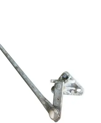 Subaru Impreza I Front wiper linkage 