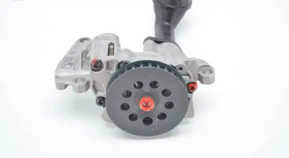 Volkswagen Golf VIII Oil pump 05L115103F 04L115263B 05L115251A