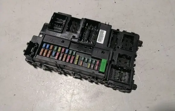 Ford Fusion II Fuse module EG9T15604CG