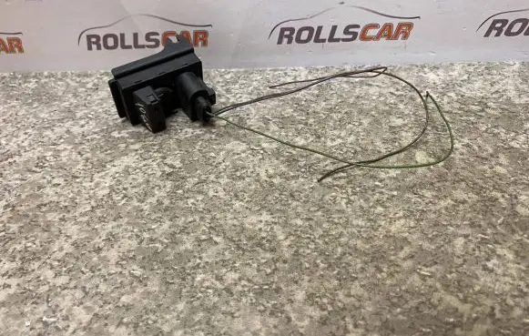 Audi A8 S8 D2 4D Sensor 4B0907659