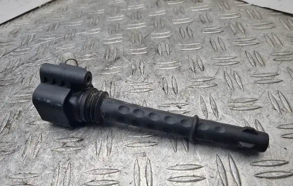 Alfa Romeo Giulietta High voltage ignition coil 55229959 0221504036