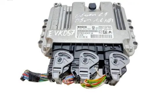 Citroen C5 Engine control unit/module 0281012624 9661005680