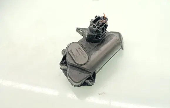 Volvo V70 Intake manifold valve actuator/motor 30756100