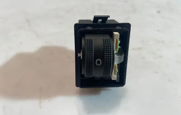 Audi A6 S6 C6 4F Headlight level height control switch 4F0941301A