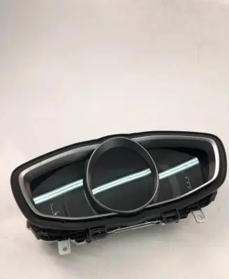 Volvo V40 Speedometer (instrument cluster) 31412270