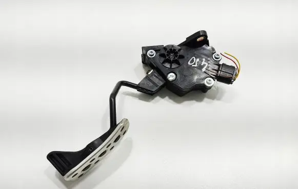 Lexus RX III Accelerator throttle pedal 78110-48100