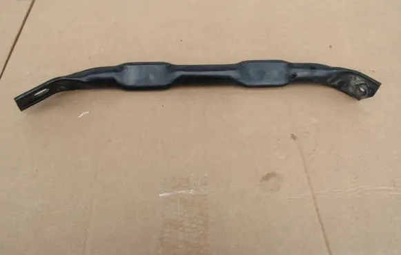 BMW X5 E70 Radiator support slam panel bracket 7159588