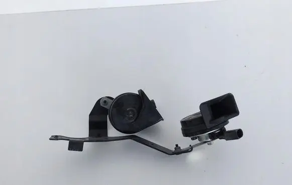 Mercedes-Benz GLC X253 C253 Horn signal A2535402120
