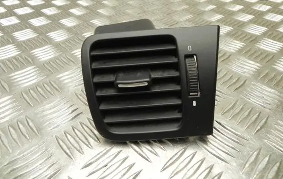 Subaru Legacy Rear air vent grill T1363