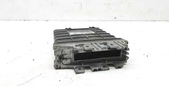 Audi A4 S4 B5 8D Engine control unit/module 028906021F 0281001366