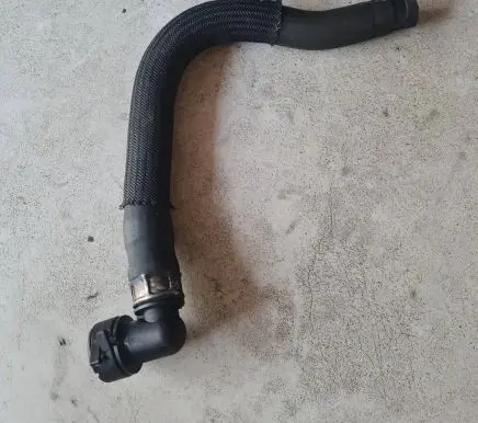 Volvo XC90 Engine coolant pipe/hose 30636934004