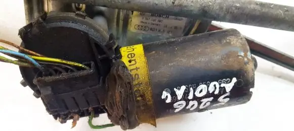 Audi A4 S4 B5 8D Wiper motor 0390241117