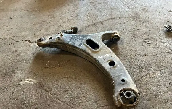 Subaru Outback Front control arm