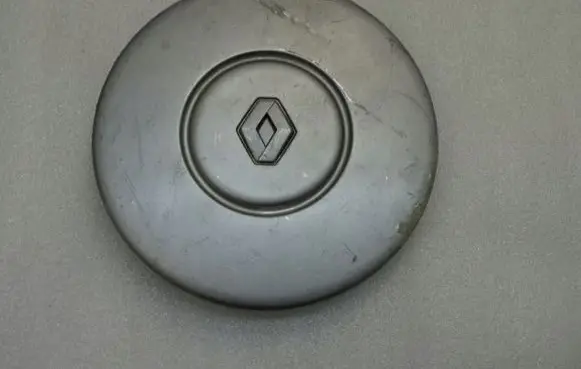 Renault Clio II R13 wheel hub/cap/trim 
