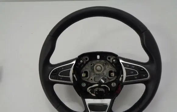 Renault Kadjar Steering wheel