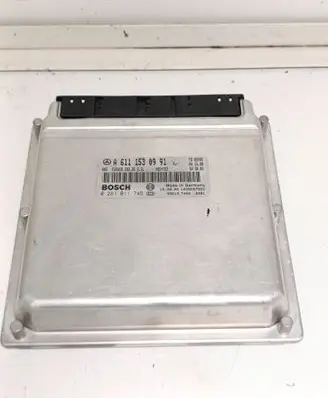 Mercedes-Benz Sprinter W901 W902 W903 W904 Engine control unit/module A6111530991 0281011745 103907522