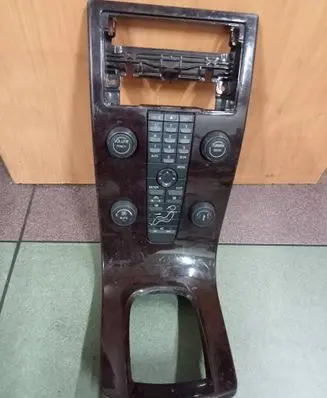 Volvo V50 Head unit multimedia control 000