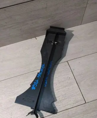 Mercedes-Benz Sprinter W906 Radiator trim A9065051388
